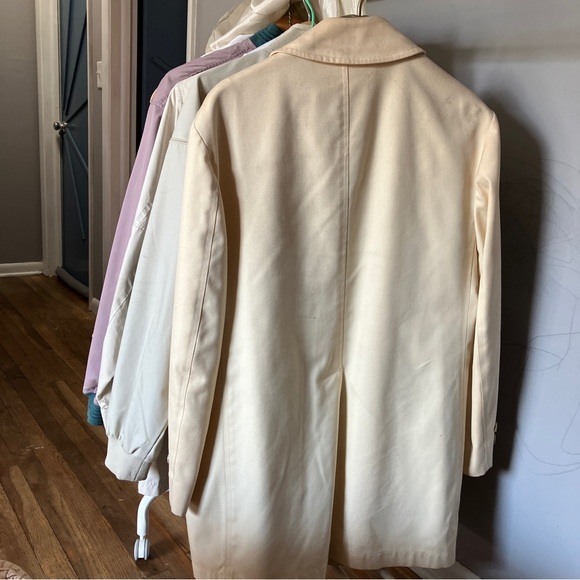 London Fog Raincoat - Picture 2 of 8